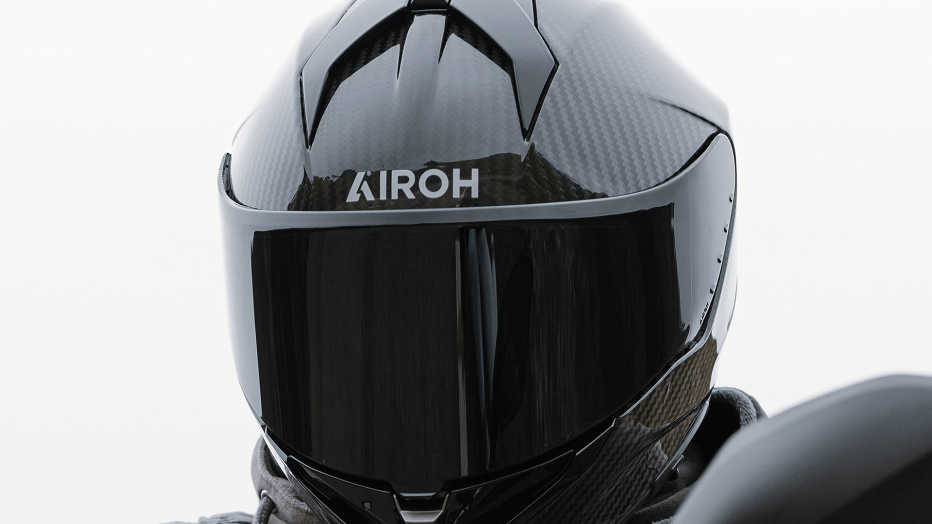 Шлемы Airoh