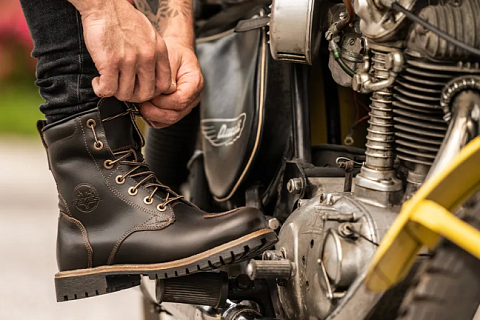 Forma Boots – история бренда и обзор мотообуви Forma