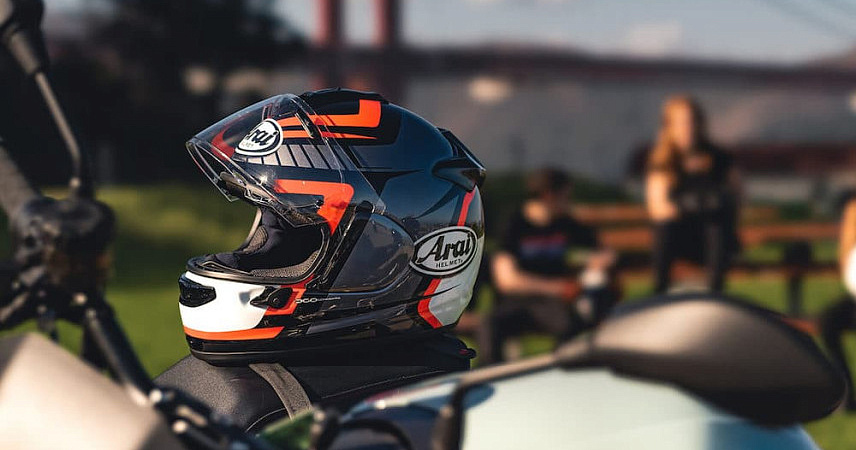 Arai – история основания премиального бренда мотошлемов
