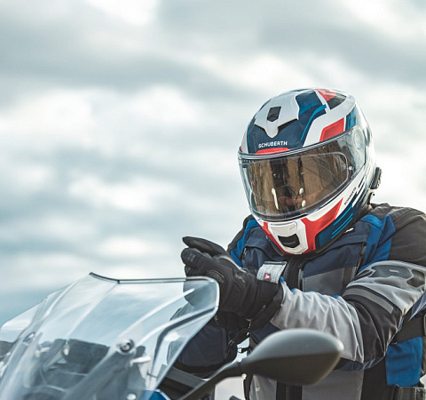Schuberth – история основания бренда мотошлемов
