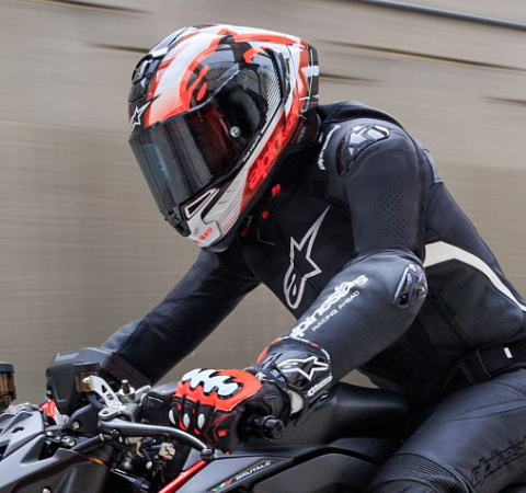 Alpinestars – история бренда и обзор мотоэкипировки Alpinestars